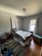 232 Fellsway W, Unit 3 in Medford, MA - Foto de edificio - Building Photo