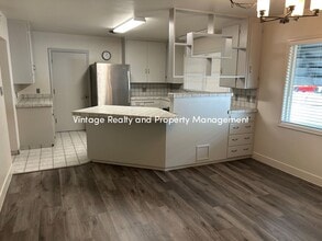 1120 Church St in Lodi, CA - Building Photo - Building Photo