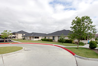 Quail Run Apartments in Kerman, CA - Foto de edificio - Building Photo