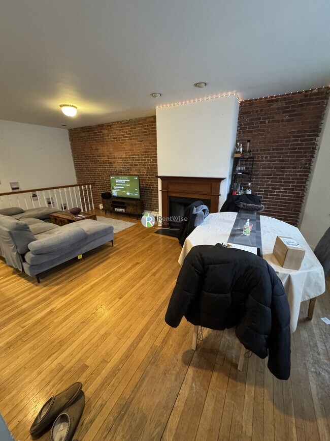 480 Massachusetts Ave, Unit 1 in Boston, MA - Building Photo - Building Photo