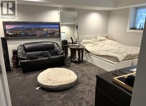 1460 Avondale St in Coquitlam, BC - Building Photo - Building Photo