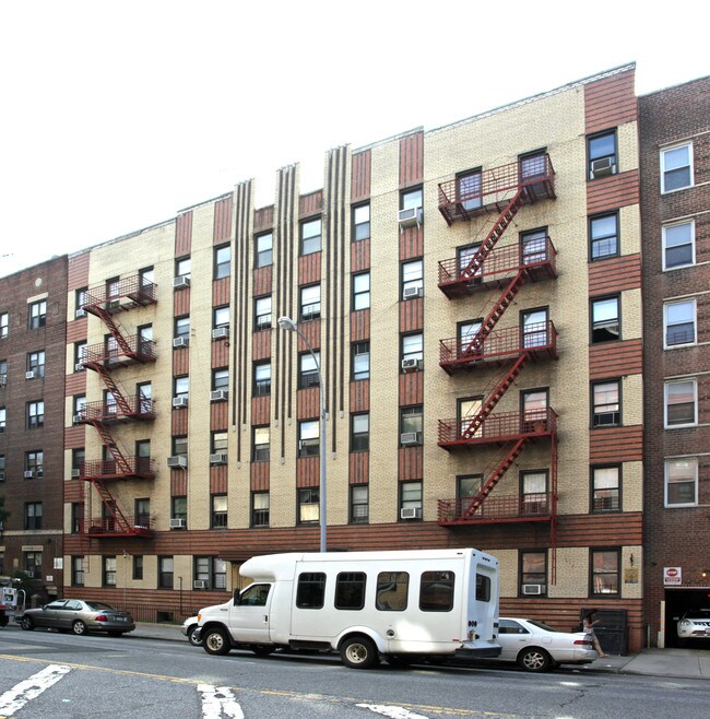 2325 Ocean Ave in Brooklyn, NY - Building Photo - Building Photo