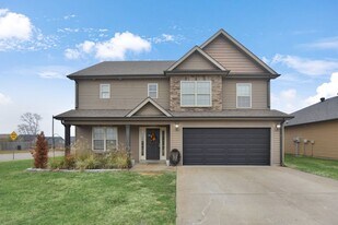 1277 Eagle's View Dr in Clarksville, TN - Building Photo