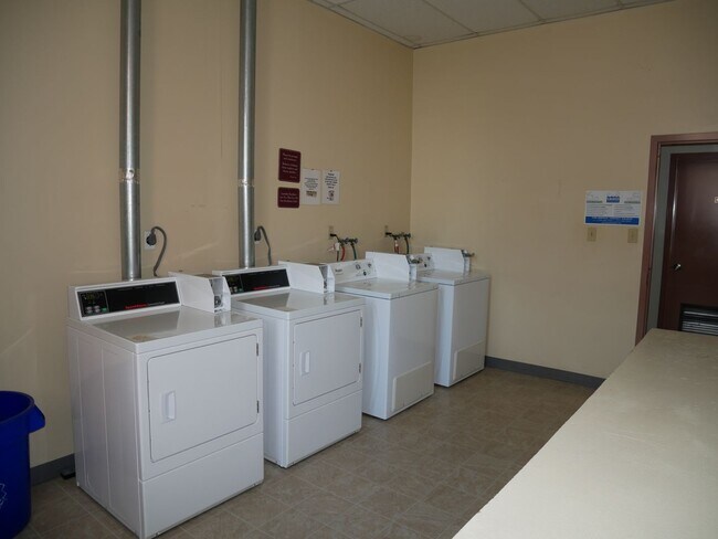 19 E Belvidere St-Unit -Unit 305 in Nazareth, PA - Foto de edificio - Building Photo