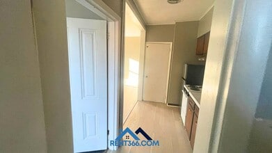 101 N George St in Pottsville, PA - Building Photo - Building Photo