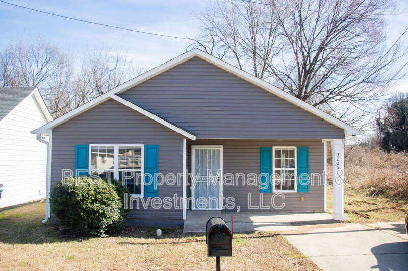 3225 Lasalle St in Charlotte, NC - Building Photo