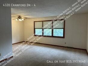 4320 Crawford Dr in Rockford, IL - Building Photo - Building Photo