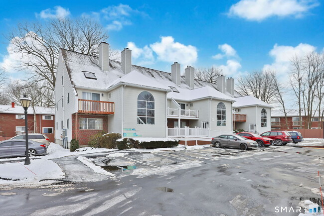 3200 Madison Ave in Bridgeport, CT - Building Photo - Building Photo