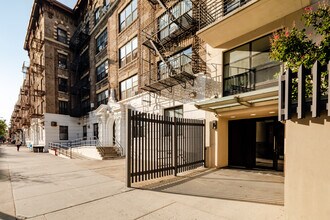 527 Lincoln Pl in Brooklyn, NY - Building Photo - Building Photo