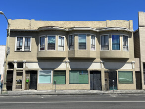 2324-2332 International Blvd in Oakland, CA - Building Photo - Primary Photo