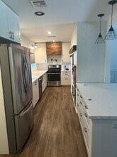 8114 N 57th Dr in Glendale, AZ - Building Photo - Building Photo