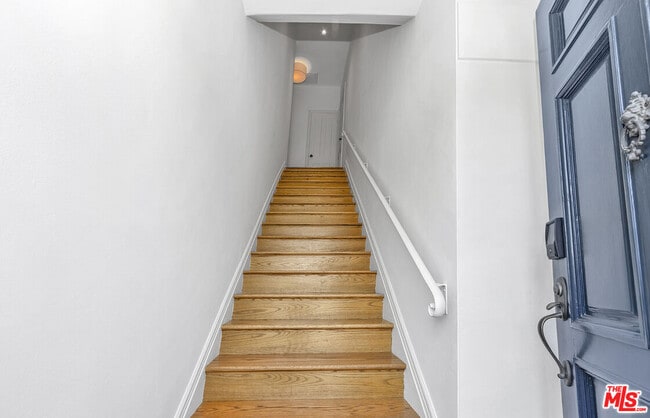 6110 Packard St in Los Angeles, CA - Building Photo - Building Photo