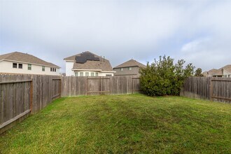 20202 Rainflower Bay Ln in Richmond, TX - Foto de edificio - Building Photo
