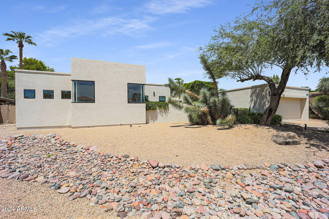 8526 E San Jacinto Dr in Scottsdale, AZ - Building Photo - Building Photo