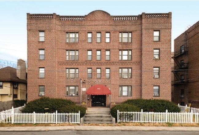 449 Mountainview Ave in Orange, NJ - Foto de edificio - Building Photo