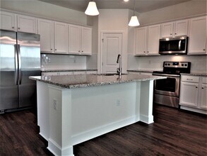 4824 Reisswood Loop in Palmetto, FL - Building Photo - Building Photo