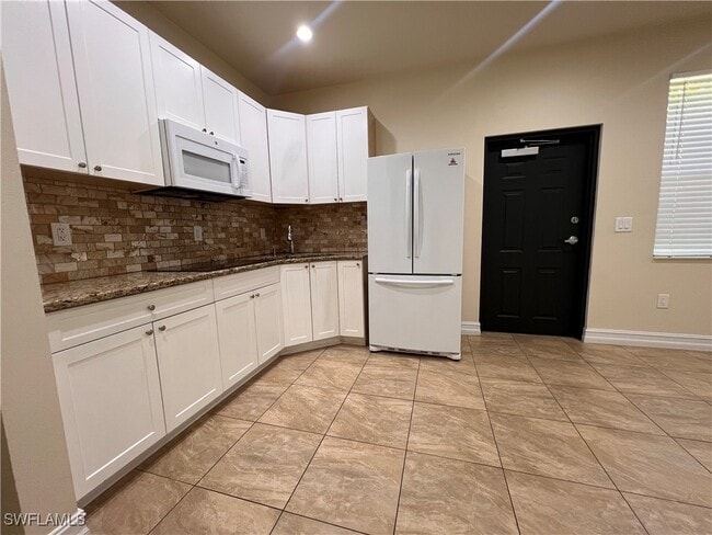 property at 5301 Coronado Pkwy