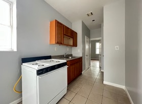604 Broadway, Unit 2L