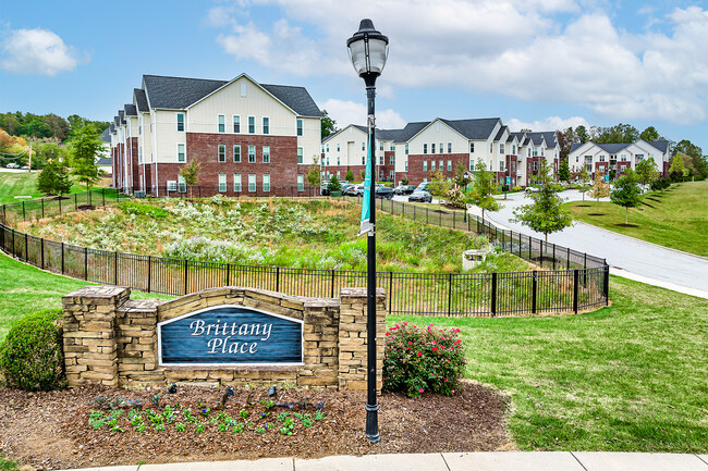 Brittany Place Apartment Homes