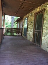 327 Sandy Kaye Rd in Big Rock, TN - Building Photo - Building Photo
