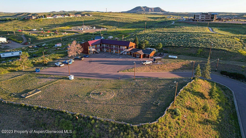 2855 W Victory Way in Craig, CO - Building Photo