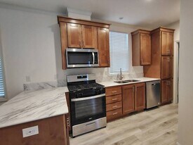 6656 Pentz Rd in Paradise, CA - Building Photo