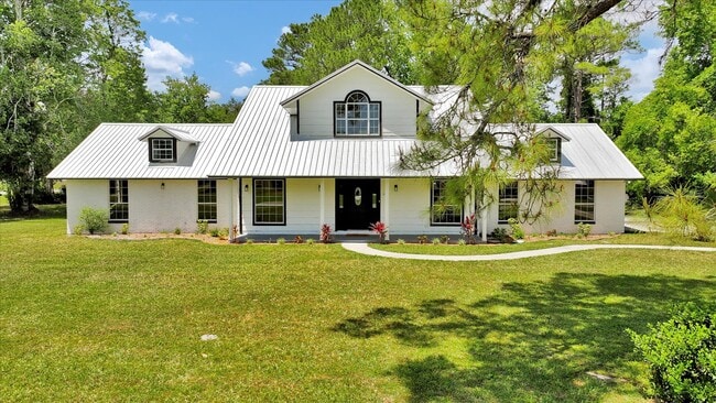 100 Redbud Woods Trail in Palatka, FL - Building Photo - Building Photo