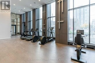 2206-2215 HOLMES Ave in North York, ON - Building Photo - Building Photo