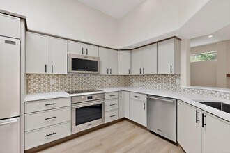 2816 Don Pancho Rd NW in Albuquerque, NM - Building Photo - Building Photo