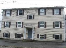 33 Bullock St in Pawtucket, RI - Foto de edificio