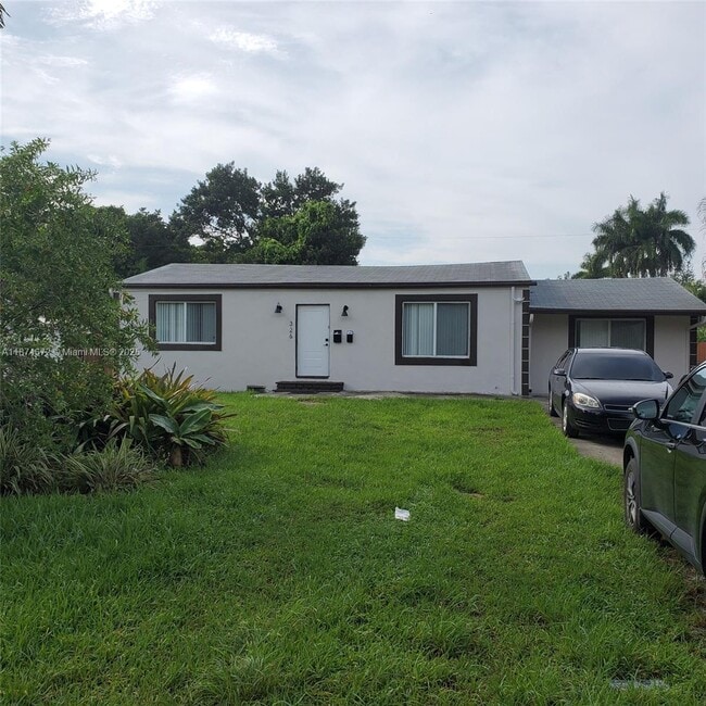 326 NE 118th St in Miami, FL - Building Photo - Building Photo