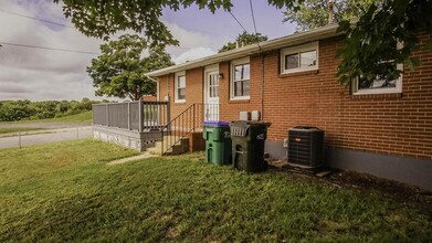 1205 Greenville Ave in Richmond, VA - Building Photo - Building Photo