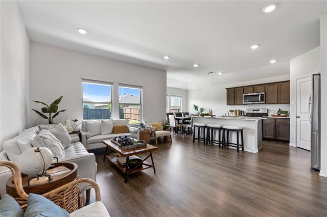 property at 904 Glover Dr