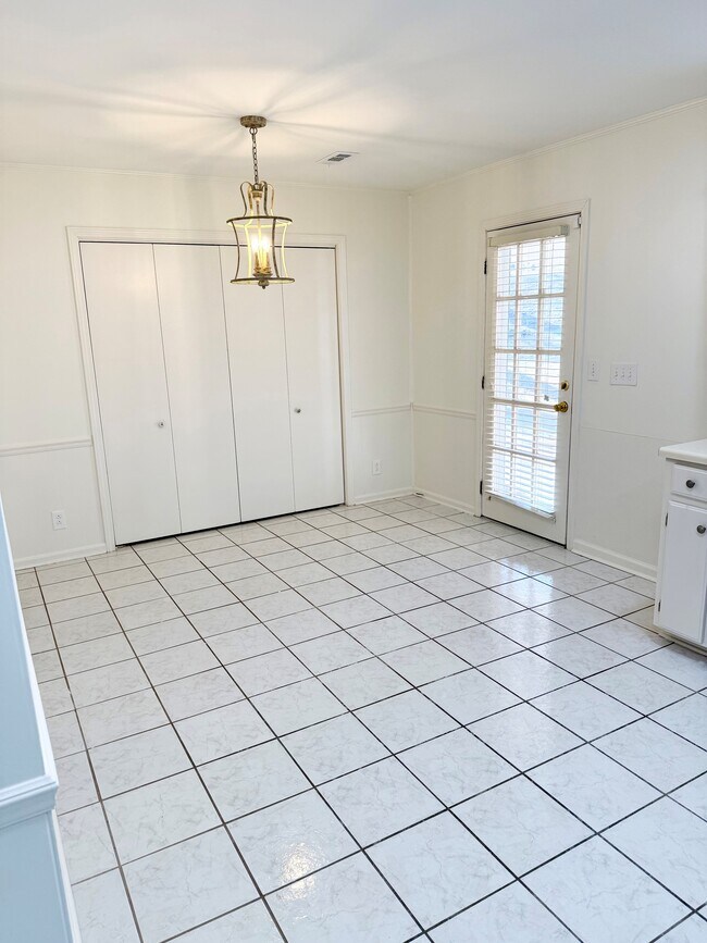 1524 Galway Bay Cir in Northport, AL - Building Photo - Building Photo