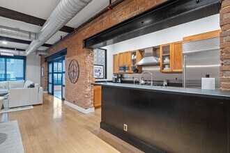 610 Clinton St in Hoboken, NJ - Building Photo - Building Photo