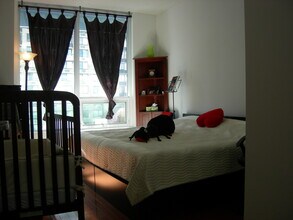 20 Newport Pkwy, Unit 703 in Jersey City, NJ - Building Photo - Building Photo