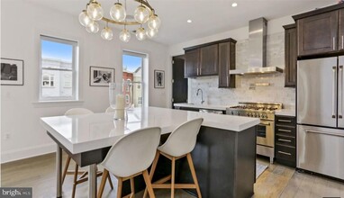 2035 13th St NW in Washington, DC - Building Photo - Building Photo