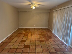 5286 Willow Ct in Orlando, FL - Building Photo - Building Photo