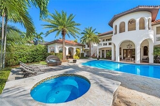 1201 NE 83rd St in Miami, FL - Building Photo - Building Photo