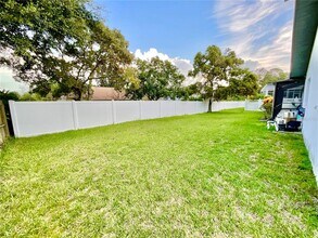 1349 Hillside Dr in Tarpon Springs, FL - Building Photo - Building Photo