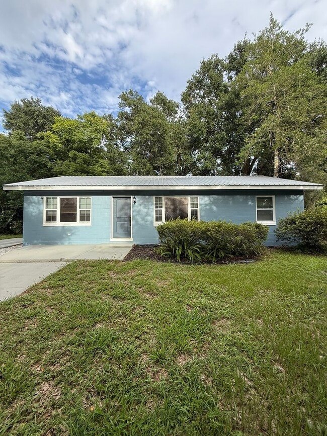 property at 509 N Garfield Ave
