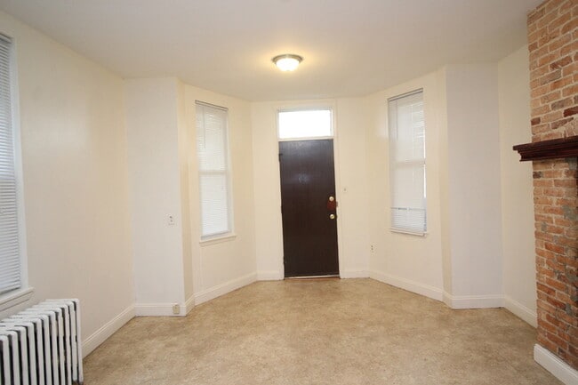 1708 Linden Ave in Baltimore, MD - Building Photo - Building Photo