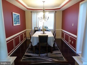 16318 Boatswain Cir in Woodbridge, VA - Building Photo - Building Photo