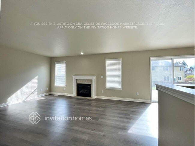 18018 37th Ave Ct E in Tacoma, WA - Building Photo - Building Photo