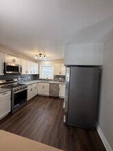 116 Center St in Crystal Lake, IL - Building Photo - Building Photo