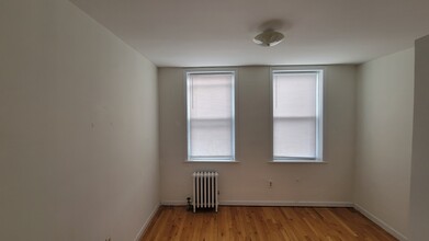 31 67th St, Unit 8 in West New York, NJ - Foto de edificio - Building Photo