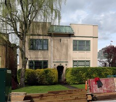 2661 Hemlock St in Vancouver, BC - Building Photo