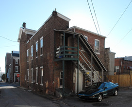 120-122 N 8th St in Allentown, PA - Building Photo - Building Photo