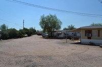 253 N Ocotillo Dr in Apache Junction, AZ - Building Photo - Building Photo