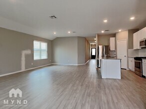 4411 Revetment Way in San Antonio, TX - Building Photo - Building Photo